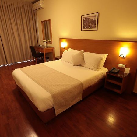 Monteverde Hotel Beit Mery Exteriör bild