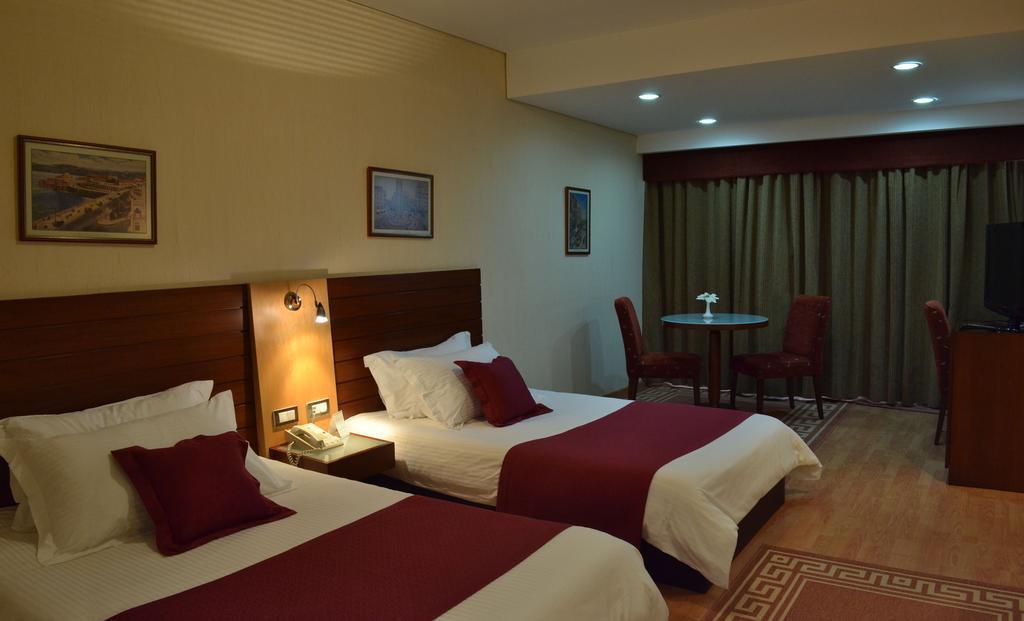 Monteverde Hotel Beit Mery Rum bild