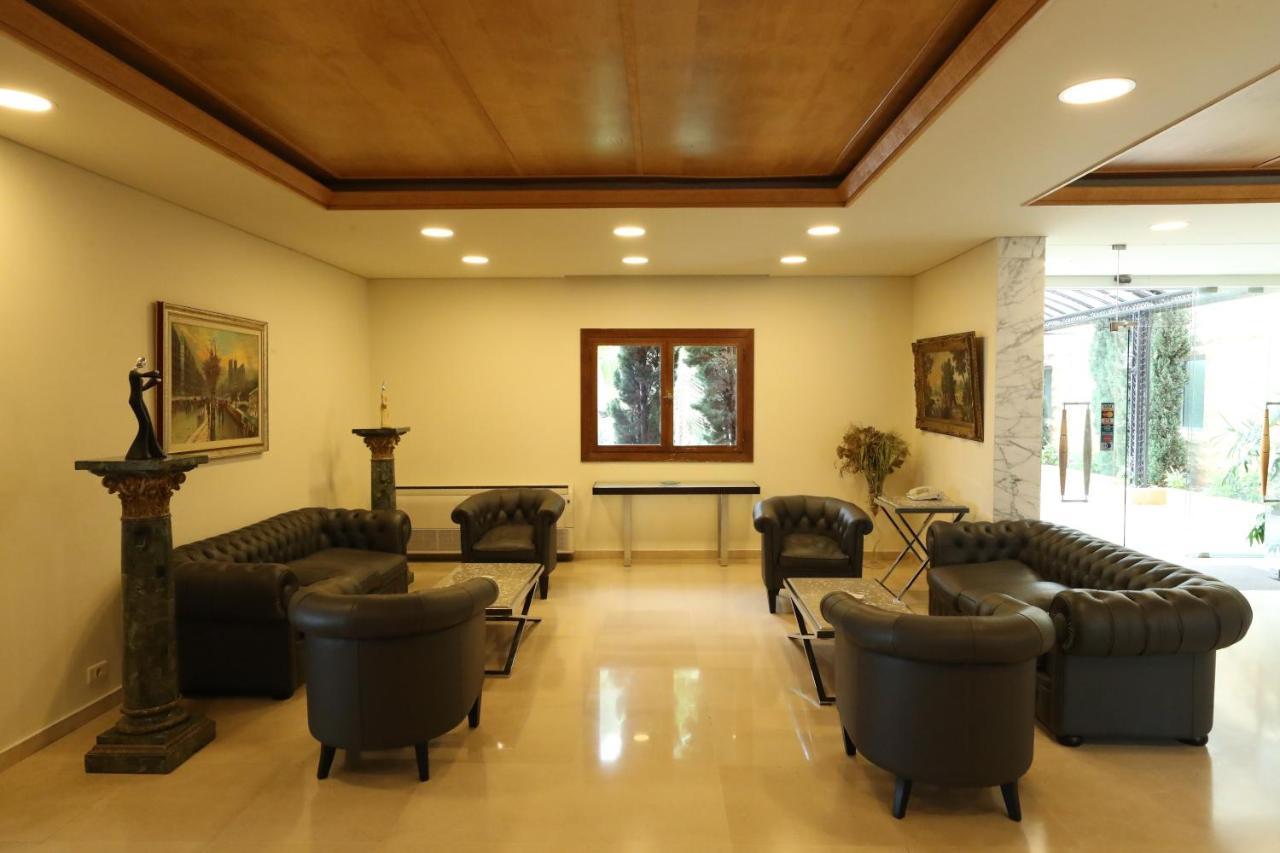 Monteverde Hotel Beit Mery Exteriör bild